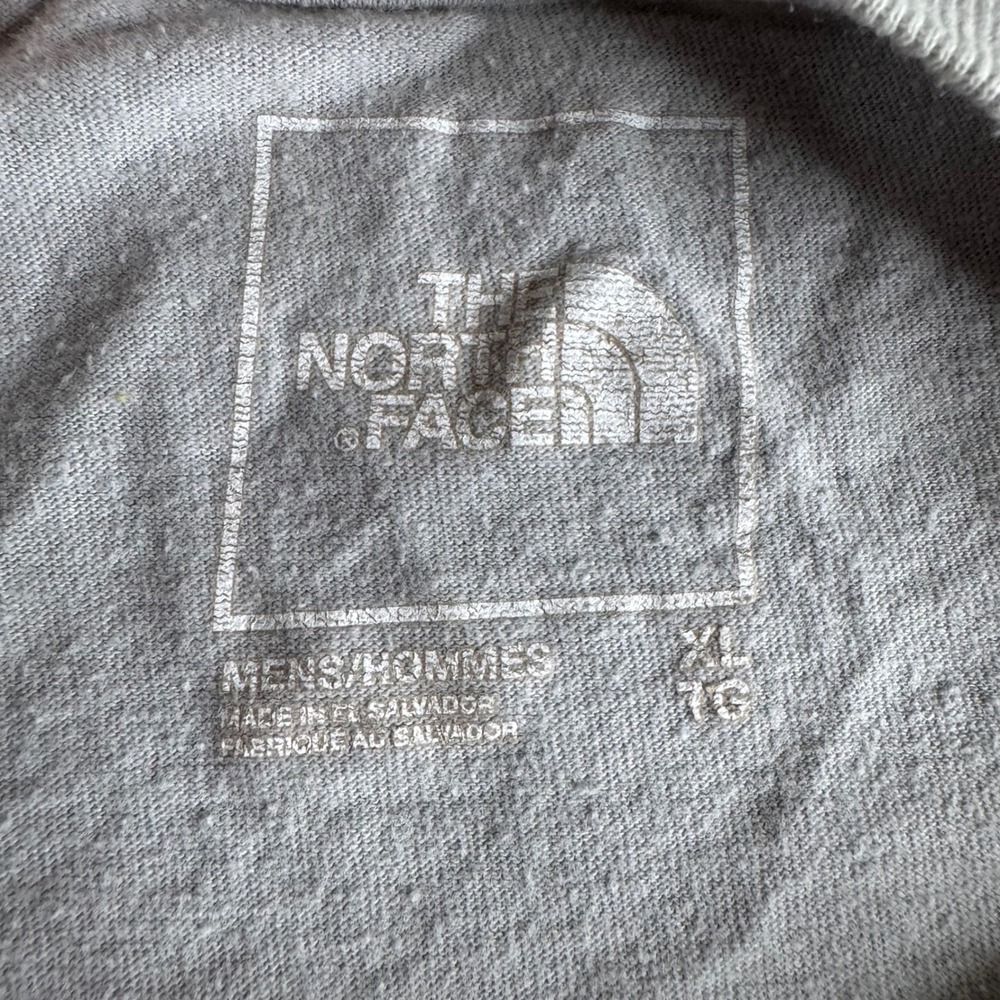 The North Face Mens XL Gray Graphic T-Shirt Short Sleeve Geometric Arc Logo Tee - Picture 2 of 6